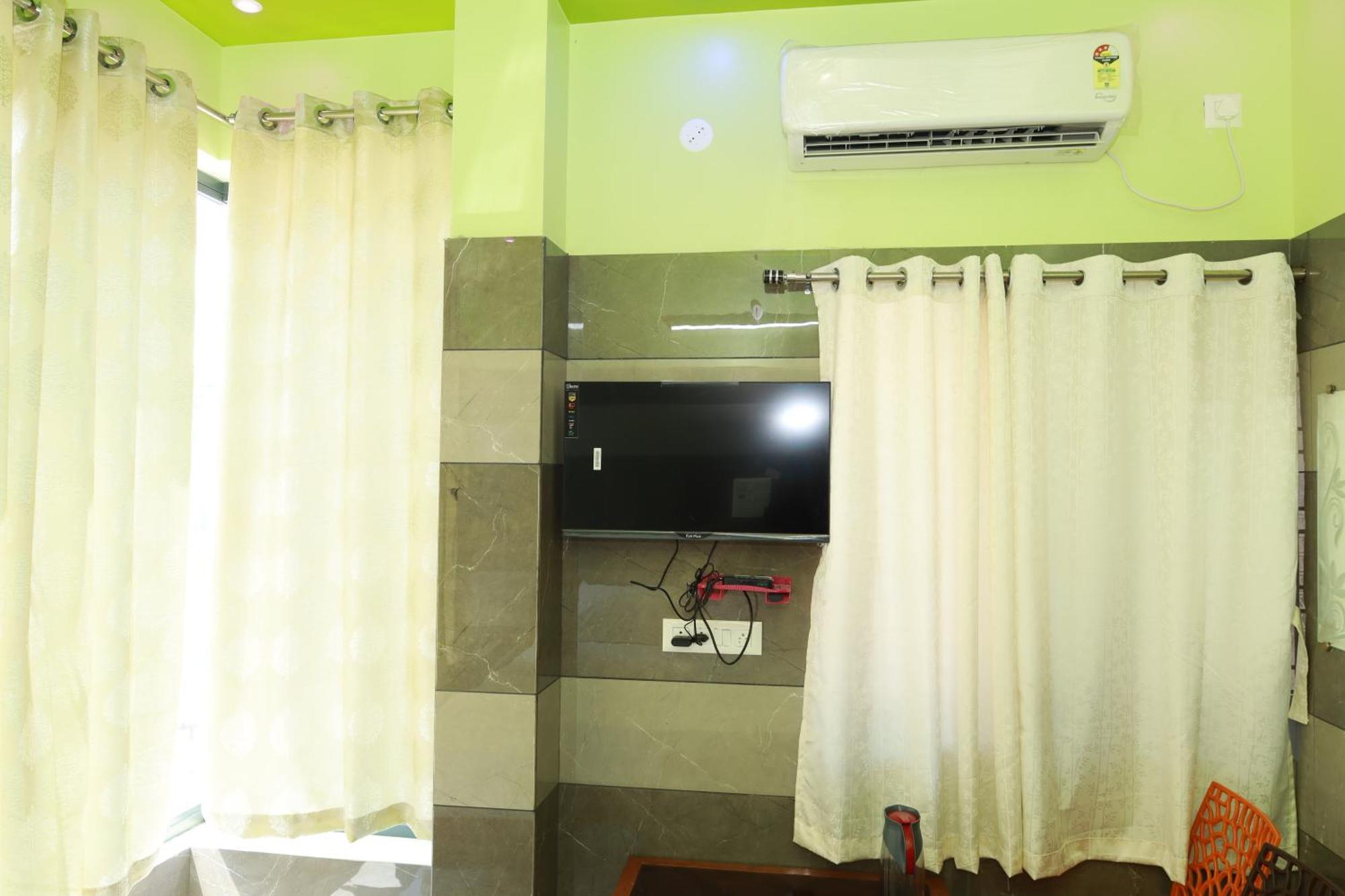 Rv Residency Otel Wodapatti Dış mekan fotoğraf
