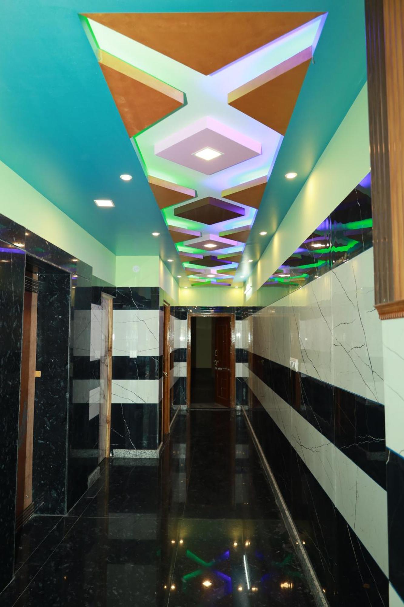 Rv Residency Otel Wodapatti Dış mekan fotoğraf