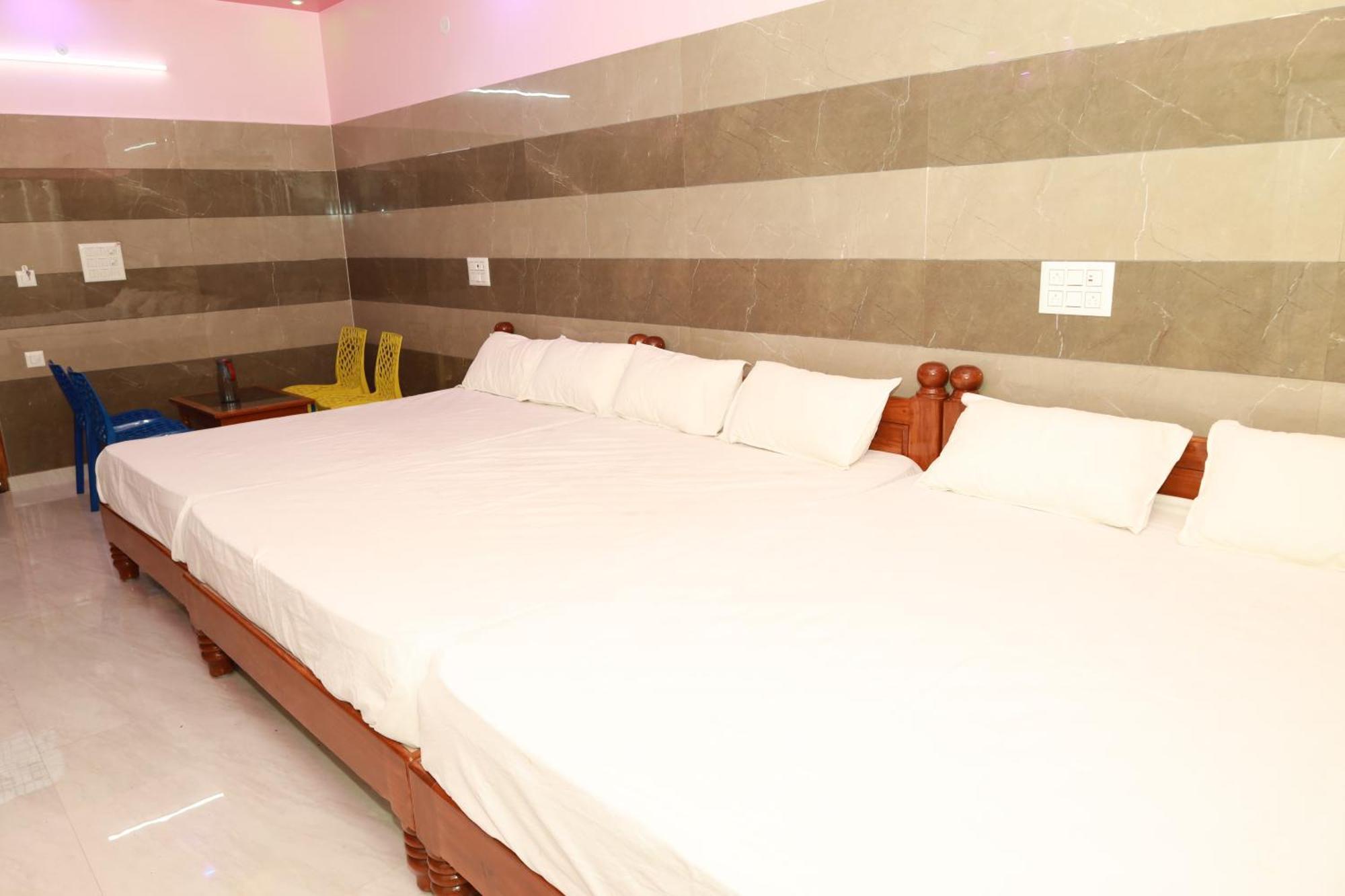 Rv Residency Otel Wodapatti Dış mekan fotoğraf