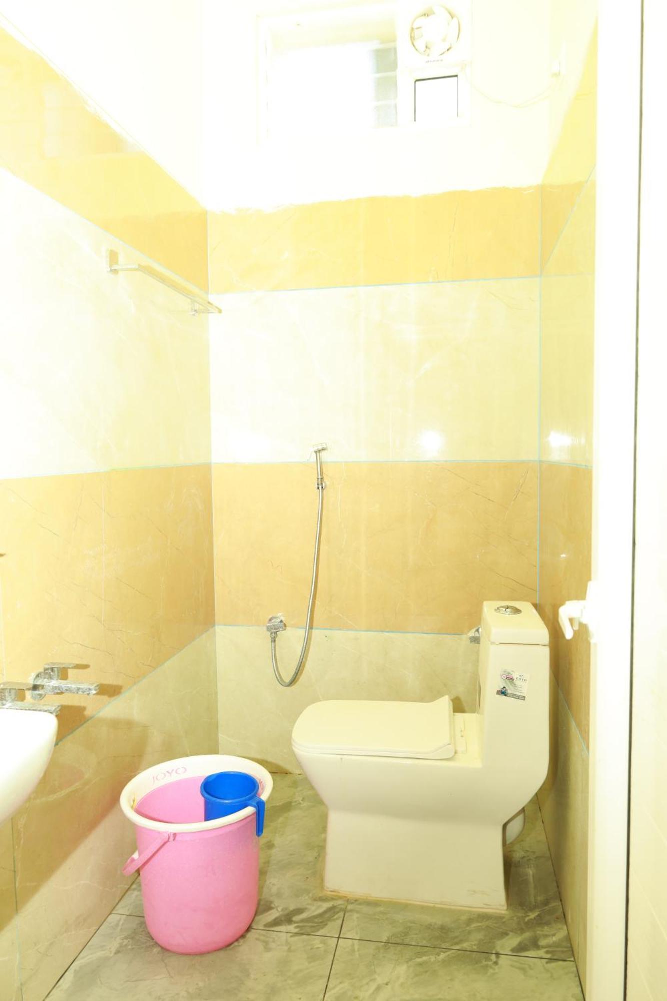 Rv Residency Otel Wodapatti Dış mekan fotoğraf