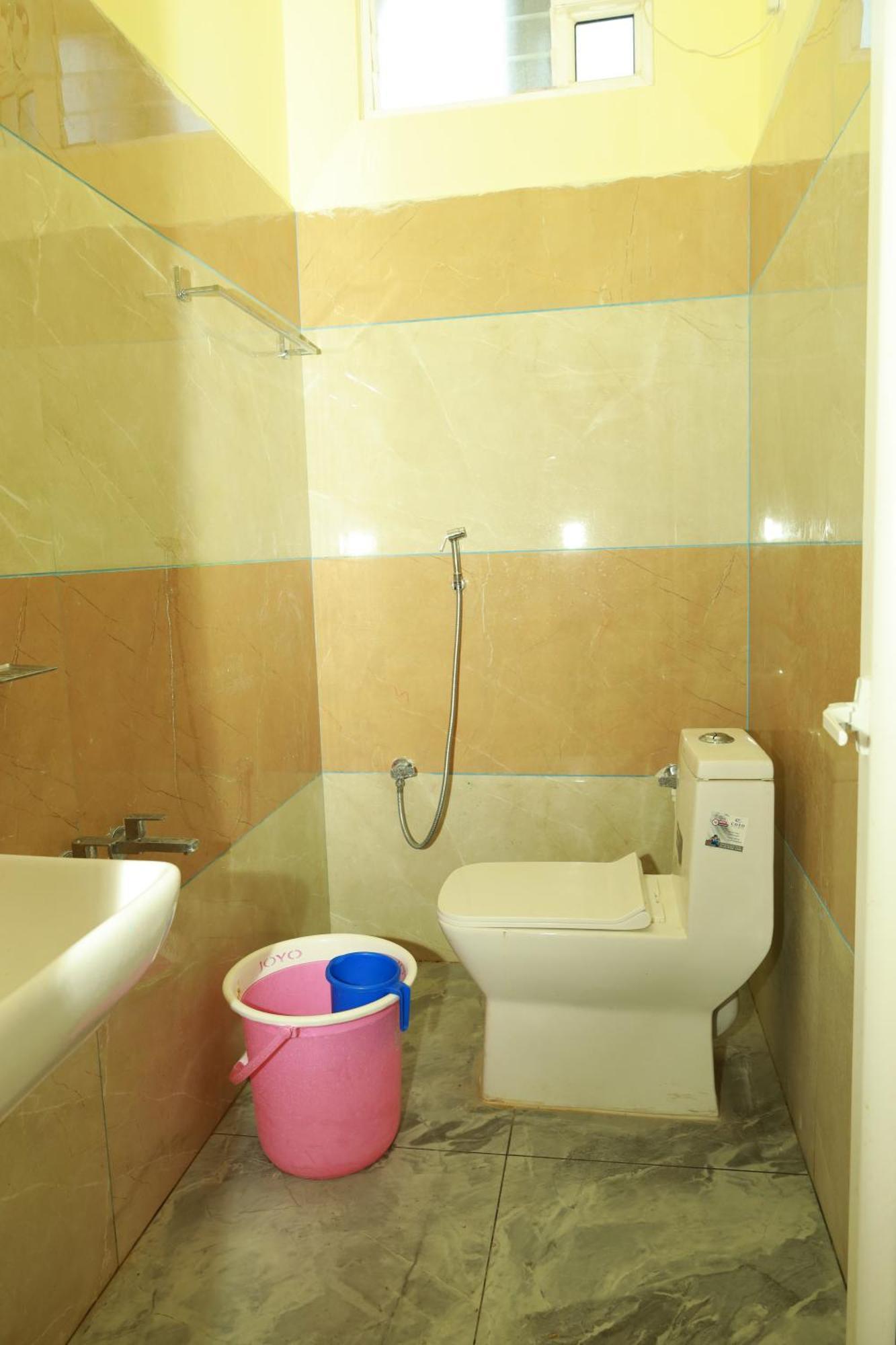 Rv Residency Otel Wodapatti Dış mekan fotoğraf